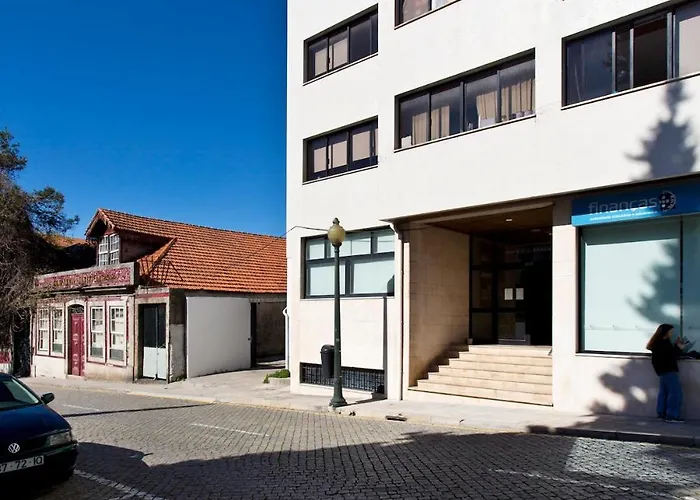 Aposentus - The First Oporto