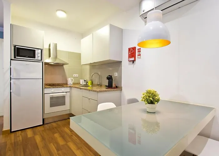 Aposentus - The First Apartmán Porto