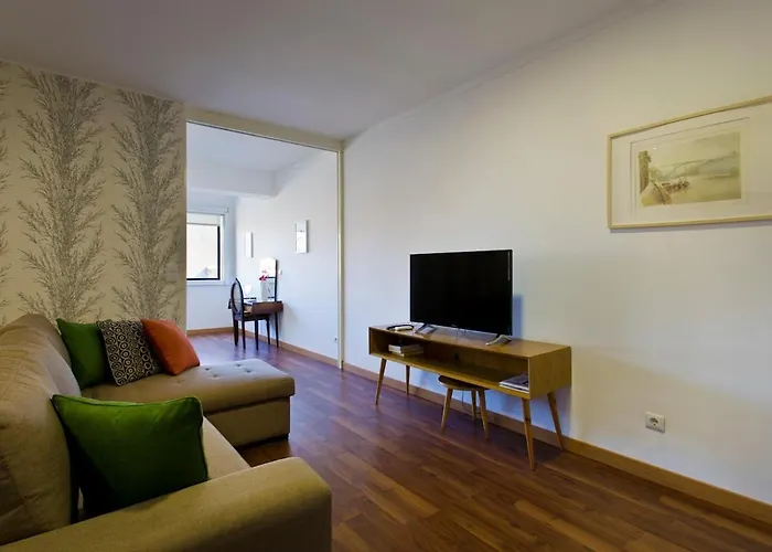 Aposentus - The First *